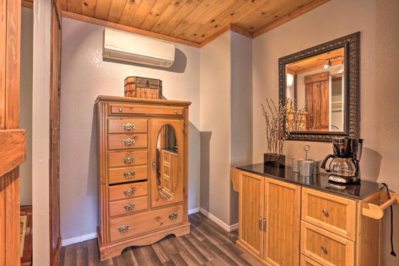 Remodeled Crestline Retreat Walk To Lake Gregory! Exterior photo